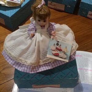 Madame Alexander Vintage Doll. “Meg” From Little Women. 8” # 414